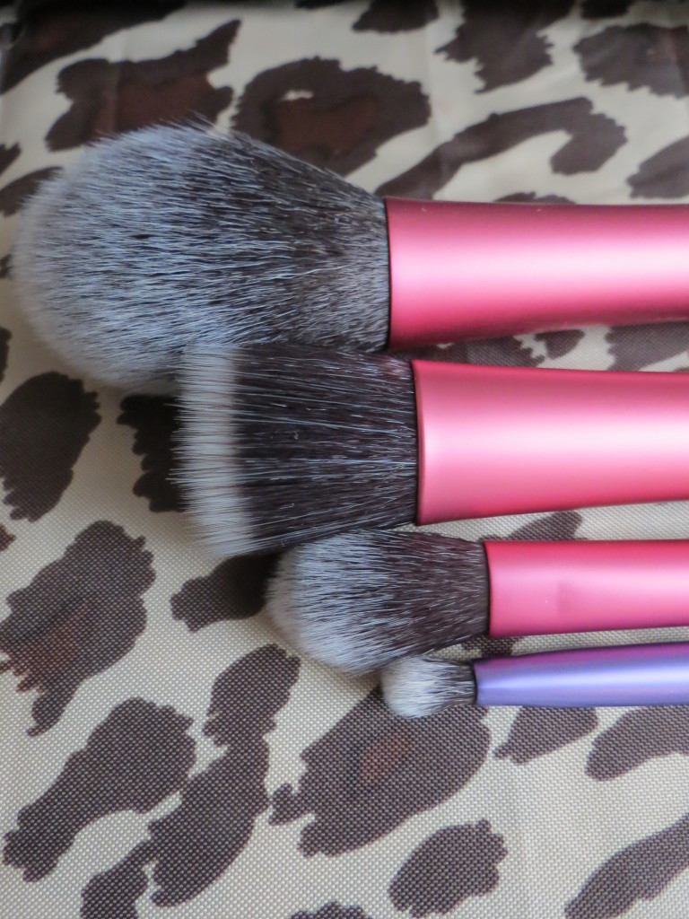 real techniques blush brush