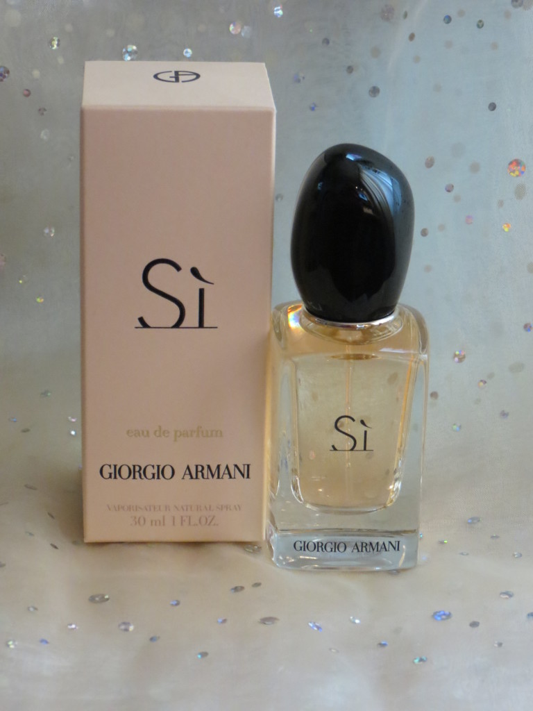 Giorgio Armani Si and Box